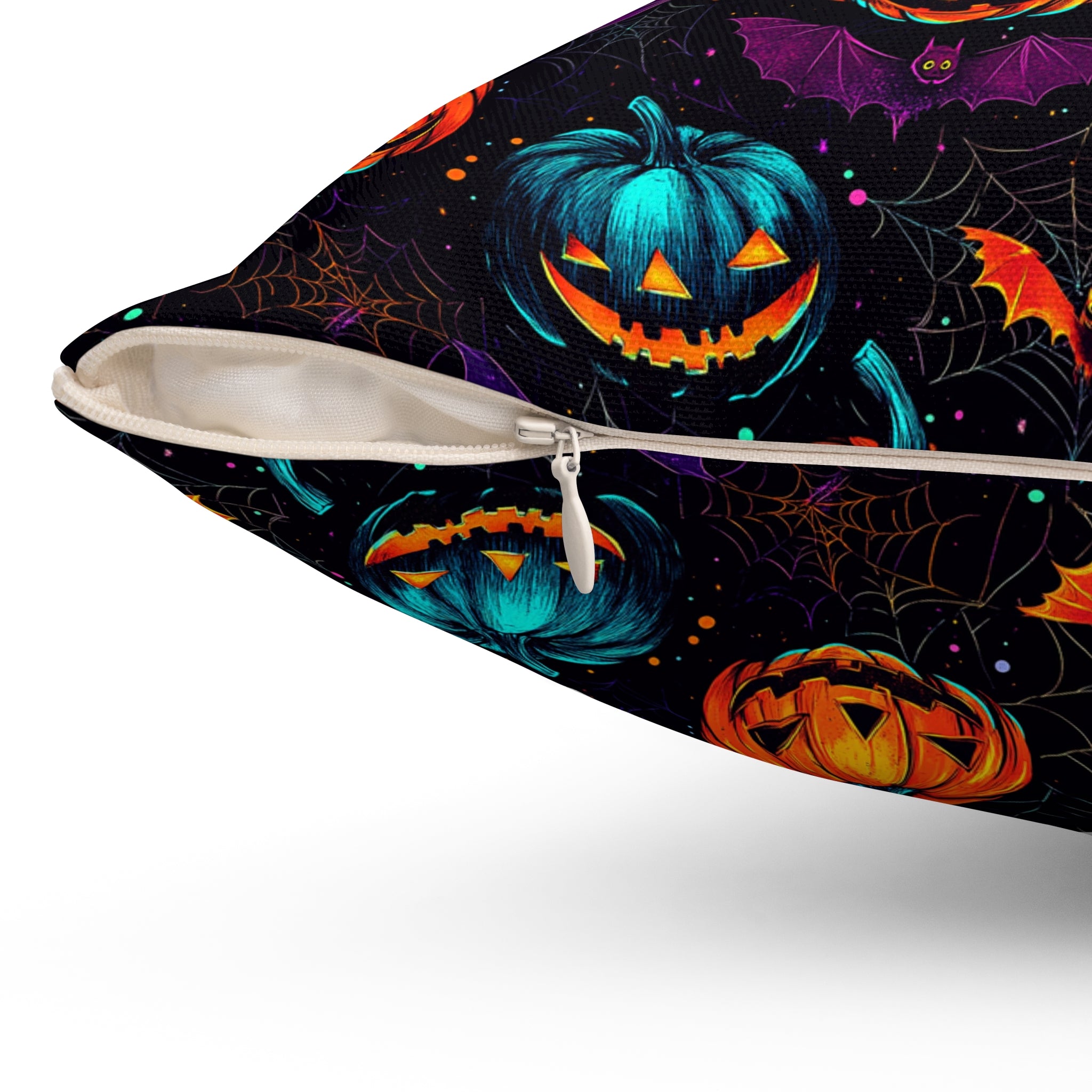 HALLOWEEN PILLOW