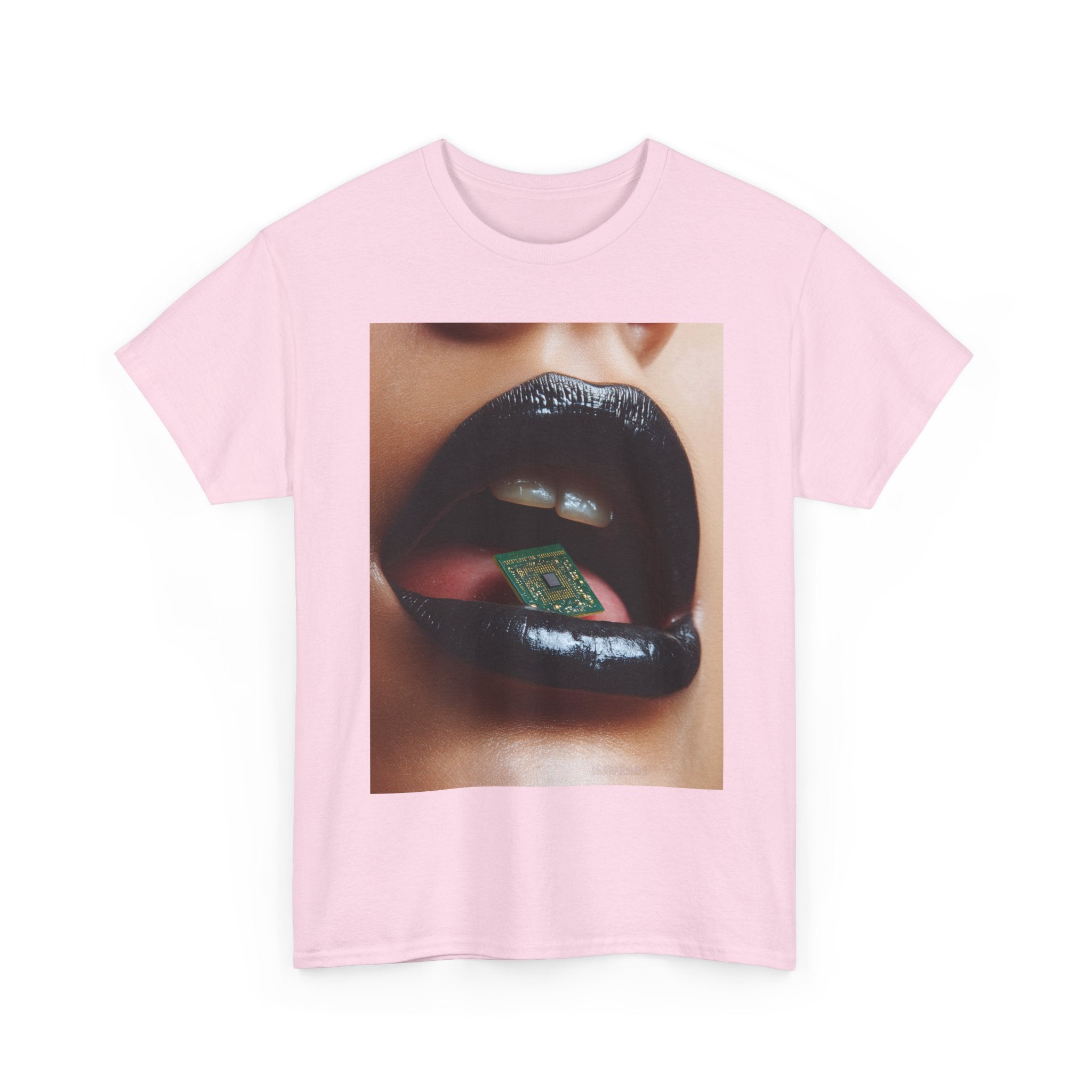 IT LIPS TSHIRT