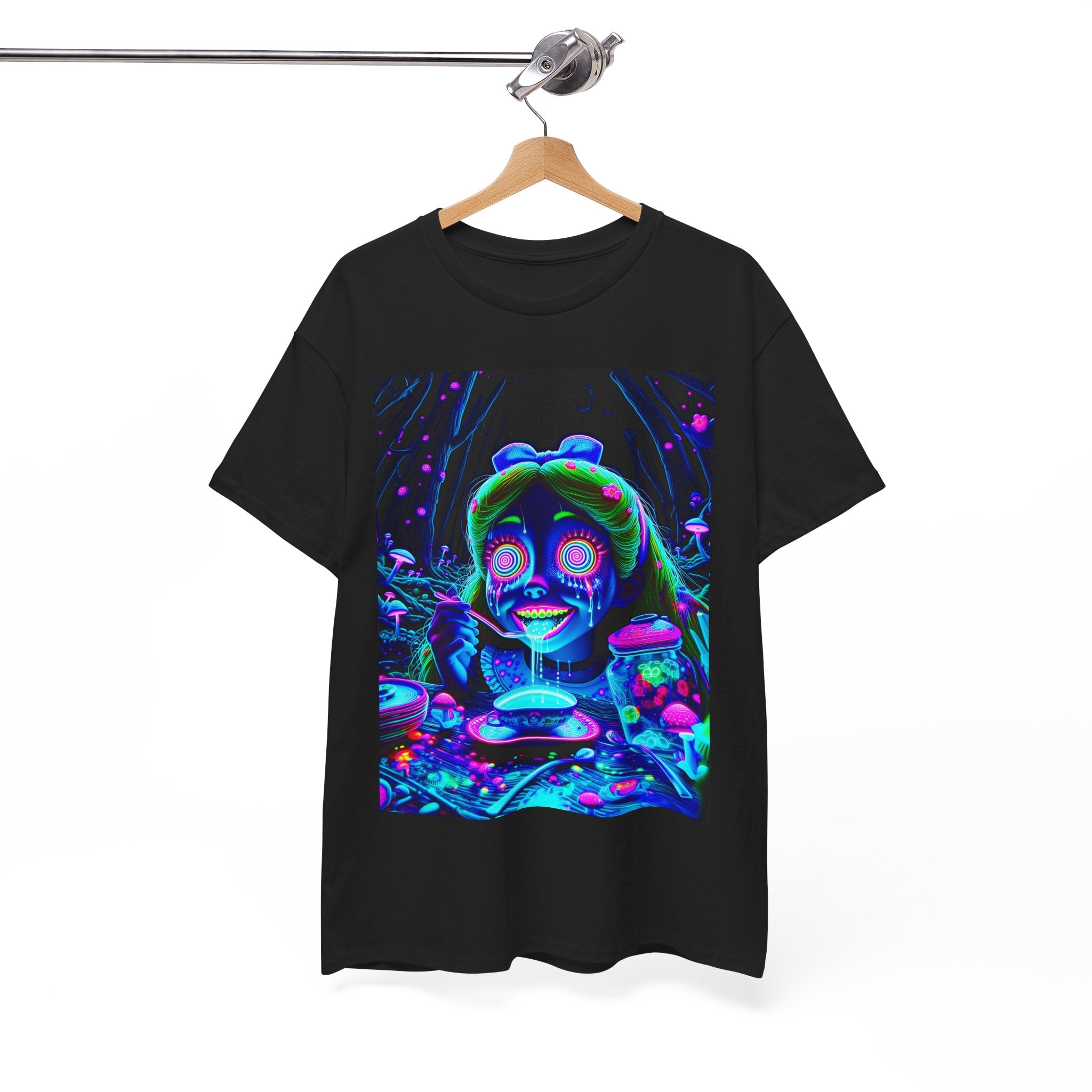 MADLICE TSHIRT