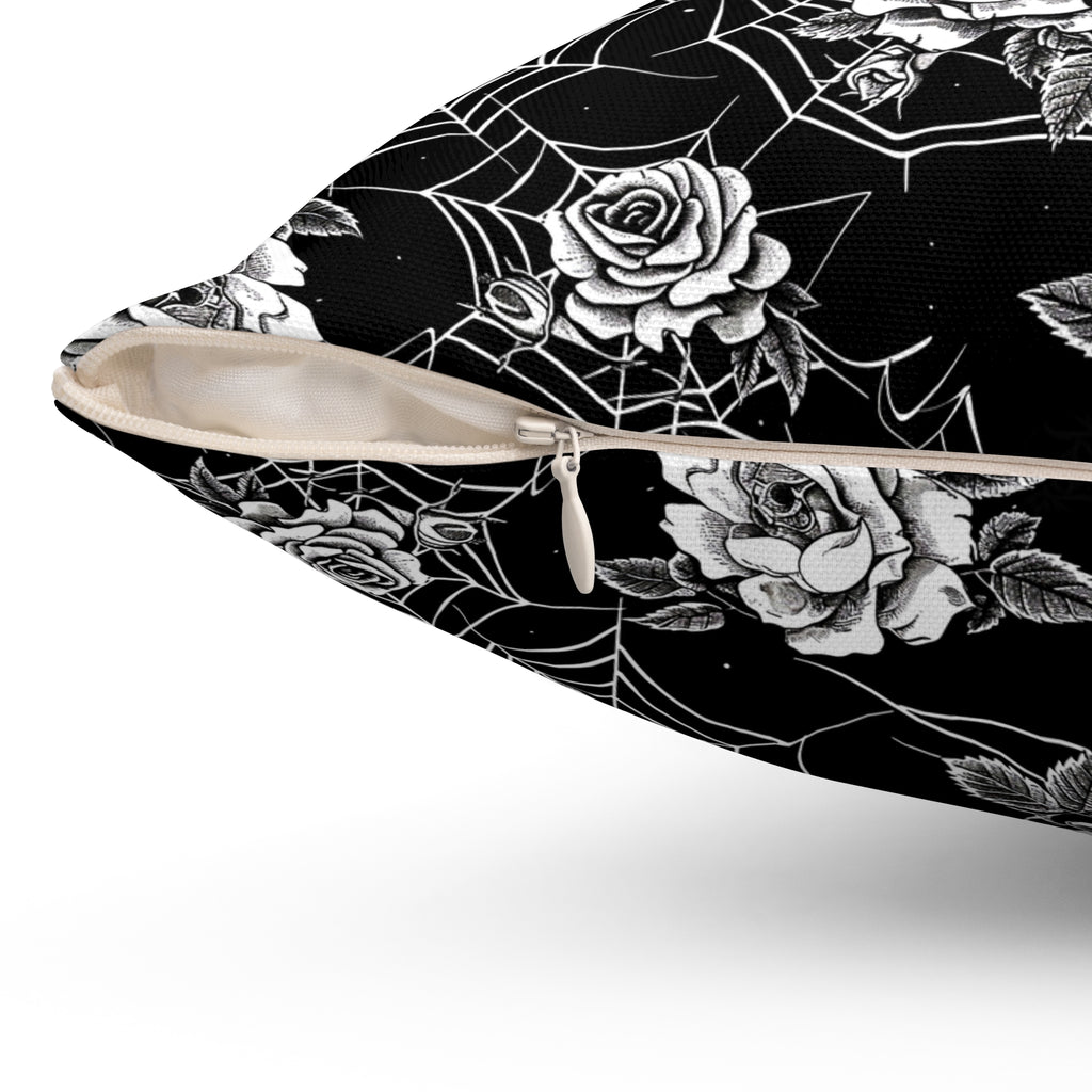 ROSE WEB PILLOW